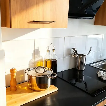 Appartement Moderne, Luminieux Et Parking Privé