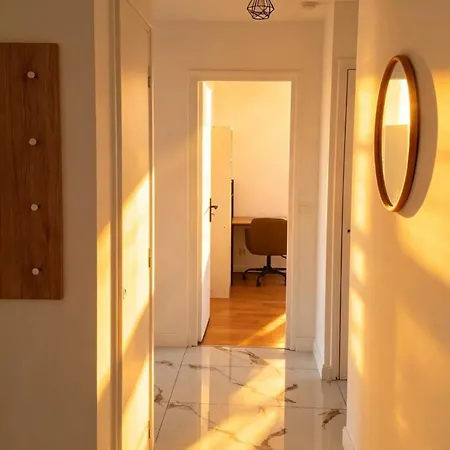 Moderne, Luminieux Et Parking Privé * Villeurbanne